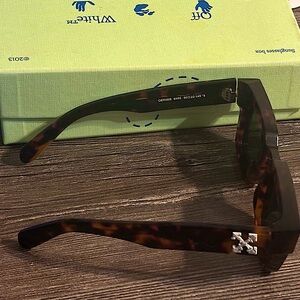 Off white brown camouflage Sunglasses